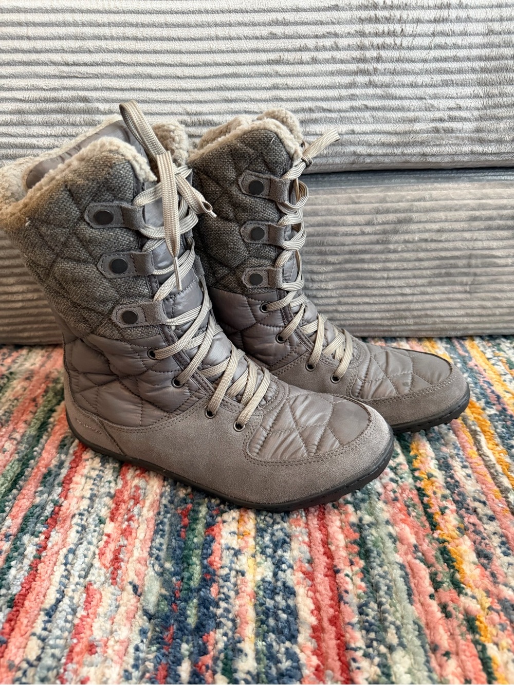 Columbia Minx Mid 2 Omni Heat Women's Light Gray Quilted Lace-Up Winter Boots